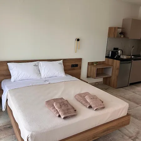 Minimalist Aparthotel 3*