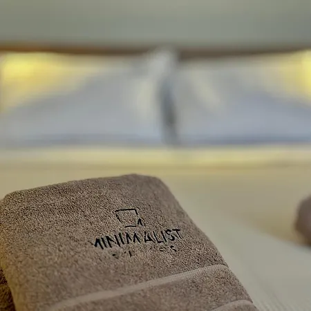 Minimalist Apartahotel