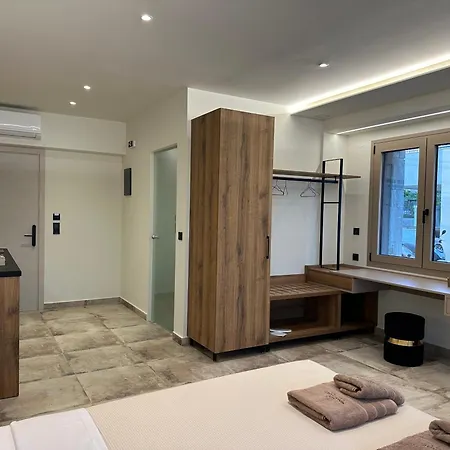 Minimalist Apartahotel 3*