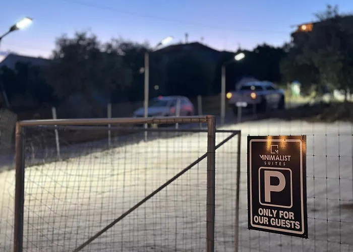 Minimalist Aparthotel