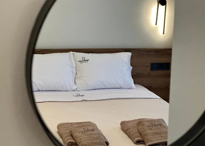 Minimalist Aparthotel Potos