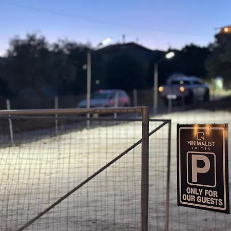 Minimalist Aparthotel