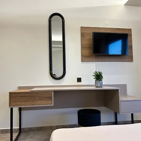 Minimalist Lägenhetshotell 3*