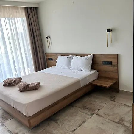 Minimalist